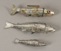 drei Riechdosen in Form von Fischen, Silber geprüft, deutsch, 19.Jh.