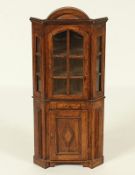 Miniatur-Eckschrank, deutsch, 20.Jh., Nachlass Grillo