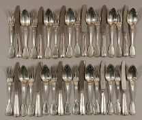 Speisebesteck für zwölf Personen, Silber 800/ooo, Augsburger Faden, deutsch, um 1900, Etui
