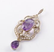 Amethystanhänger, 585/ooo Gelbgold, geprüft, kl. Perlen