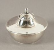 Zigarrenanzünder, Metall versilbert, England, A.20.Jh., Nachlass Grillo