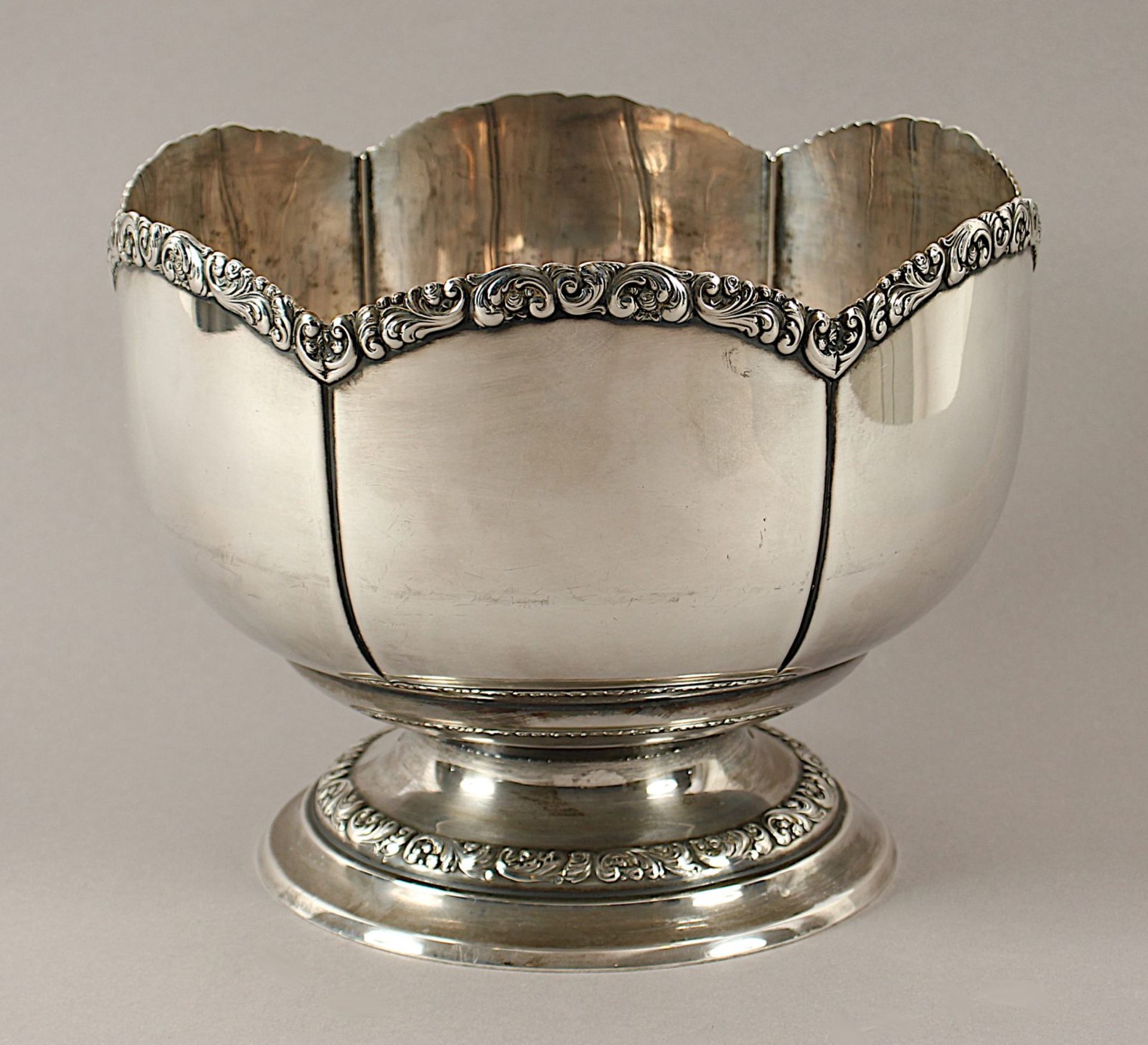 große Fuß-Schale, Silber 830/ooo, Wilkens, Bremen, 20.Jh.