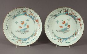 Paar Teller, Kakiemon-Stil, China, 18.Jh.