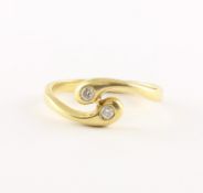 Brillantring, mindestens 14 Karat GG, 3,2g