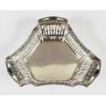 Jugendstil-Korbschale, Silber 800/ooo, deutsch, um 1900