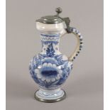 Enghalskrug, Fayence, Nürnberg, um 1730-1740