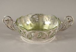 Jugendstil-Henkelschale, WMF, um 1900