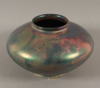 Vase, Szolnay