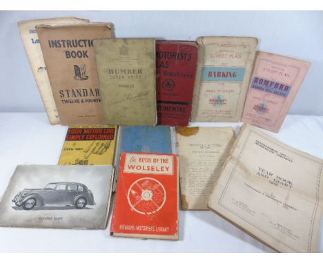 Assorted vintage books to include motoring manuals and maps