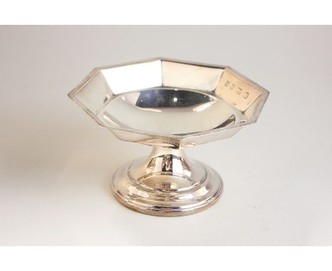 An Elizabeth II silver octagonal pedestal dish by Barker Ellis Silver Co, Birmingham 1987, 4.5oz