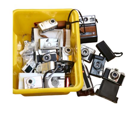 A quantity of various Vintage cameras, including Kodak EK instant camera etc 