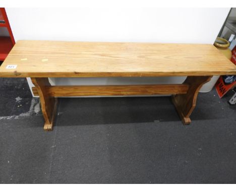 Pine Bench 
