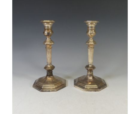 A pair of Elizabeth II silver Candlesticks, by&nbsp;Mappin &amp; Webb Ltd., hallmarked Sheffield, 1967, of octagonal form wit