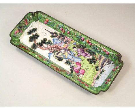 CANTON ENAMEL. A 19th century Cantonese polychrome enamelled copper shallow dish. Approx. 23 x 9.5cm.