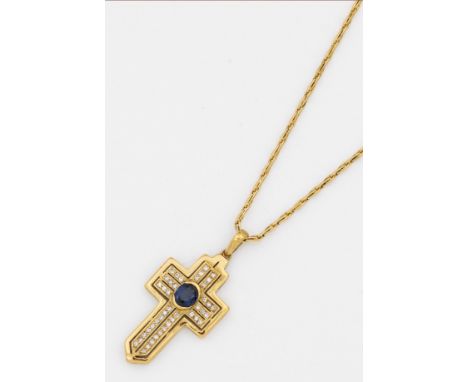 Saphir-Kreuzanhänger mit Diamantbesatz Gelbgold, gest. 585. In Kreuzform zentral besetzt mit einem Saphir von ca. 0,51 ct. im