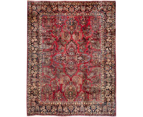 Großer, alter Sarough-Teppich Persien. Um 1920. Wolle auf Baumwolle. Im roten Innenfeld offen gestaltetes Zentralmedaillon au