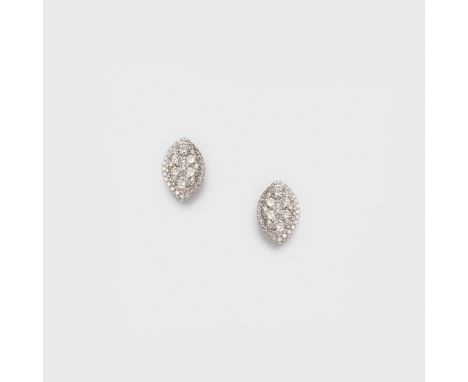 Paar hochfeine Brillant-Ohrringe Weißgold, gest. 750. Schauseitig besetzt mit Brillanten von zus. ca. 1,00 ct. (G-H/vs1). Gew