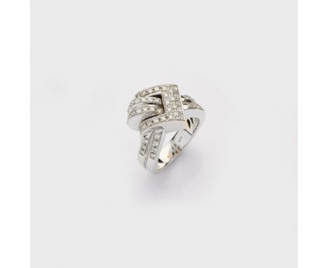 Eleganter Cocktail-Brillantring Weißgold, gest. 750. Ausgefasst mit Brillanten von zus. ca. 0,90 ct.; Gew. ca. 14,81 g. Ring 