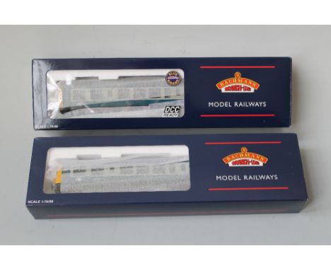 A BACHMANN 32-902 CLASS 108 TWO CAR DMU, in BR blue/grey Buyers - for shipping pricing on this lot, visit www.cuttlestones.co