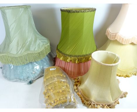 Set of six small tasseled lamp shades and seven other tradition style lamp shades (13)   Condition Report   Click here for fu