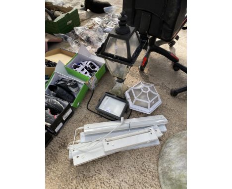 AN ASSORTMENT OF LIGHT FITTINGS TO INCLUDE A SPOTLIGHT AND A GARDEN LIGHT ETC