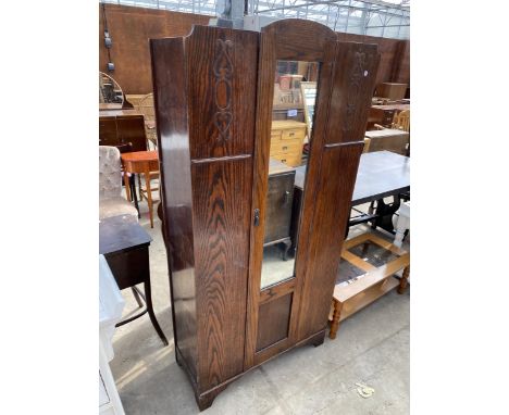 A MID 20TH CENTURY OAK MIRROR DOOR WARDROBE, 34.5" WIDE
