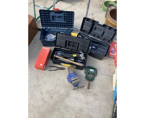 THREE [PLASTIC TOOL BOXES WITH AN ASSORTMENT OF TOOLS TO INCLUDE A RECORD BENCH VICE, A RECORD ENGINEERS VICE AND HILTI SCREW