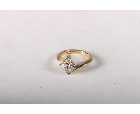 18ct gold diamond cluster ring set four stones. size K, 5.1g. 