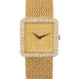 A FINE GENTLEMAN'S SIZE 18K SOLID GOLD & DIAMOND CHOPARD BRACELET WATCH CIRCA 1980s, REF. 2173 1