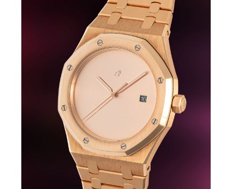 A VERY RARE GENTLEMAN'S SIZE 18K ROSE GOLD AUDEMARS PIGUET ROYAL OAK JUMBO BRACELET WATCHDATED 2021, REF. 15400OR CUSTOMISED 