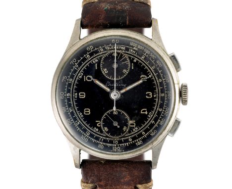 A GENTLEMAN'S LARGE SIZE BREITLING "UP & DOWN" CHRONOGRAPH WRIST WATCH CIRCA 1946, REF. 179 WITH GLOSS BLACK GILT DIALMovemen