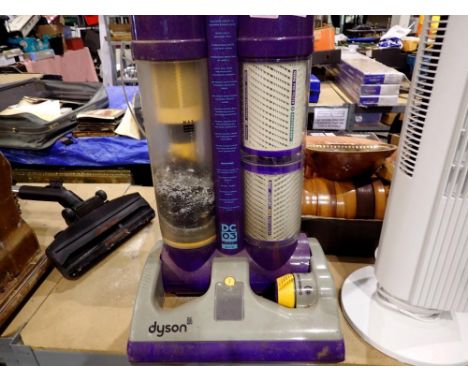 Dyson DC03 Zorb vacuum cleaner, working. All electrical items in this lot have been PAT tested for safety and have passed. Th