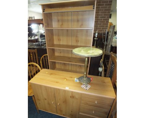 A MODERN BOOKCASE SIDEBOARD PLUS AN ONYX LAMP AND SIDE TABLE (4)