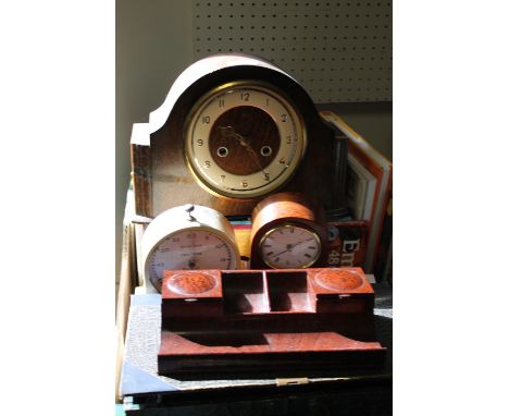 A SMITHS OAK MANTLE CLOCK, BAKELITE TWIN INKWELL DESK SET, KODAK TIMER ETC