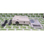 Panasonic PT-VW340 LCD projector - 3500 working hours - NO REMOTE