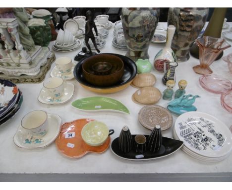 A collection of 20th century pottery item including Carlton Ware, Berwick etc (