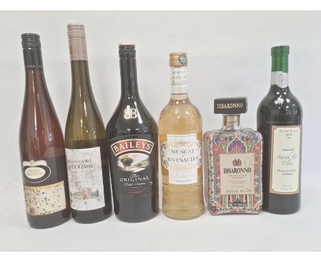 One bottle of Baileys Irish Cream, one bottle of Muscat de Rivesaltes l'Or du Roussillon, one bottle of 2014 Quinta de Azeved