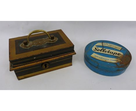 Assorted British coinage to include 1920's crowns, various pennies, shillings, etc (1 box) 