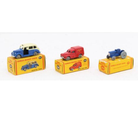 Dinky: A collection of three boxed Dublo Dinky Toys, to comprise: Austin Taxi, 067, blue with white roof; Royal Mail Van, 068