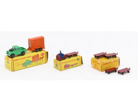 Dinky: A collection of three boxed Dublo Dinky Toys, to comprise: Land Rover and Horse Trailer, 073, green Land Rover, orange