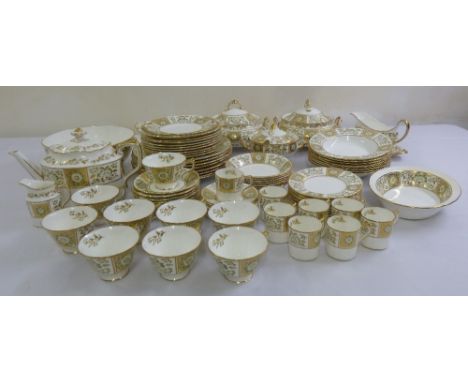 Royal Crown Derby, Green Derby Panel A1237 L111 dinner service to include plates, bowls, cups, saucers, serving dishes, teapo