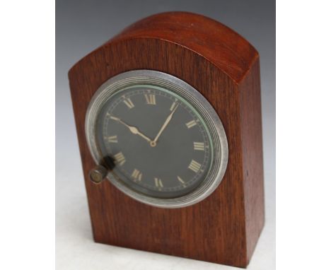 A MANTLE MOUNTED CAR DASHBOARD CLOCK, H 15.25 cm