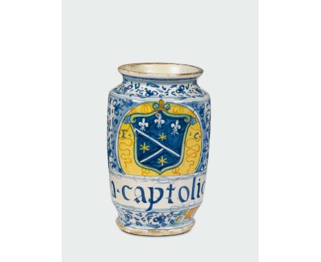 Albarello Faenza o Italia centrale, metà del XVI secolo, Maiolica a gran fuoco in policromia, altezza cm 20,0 circa Buon stat