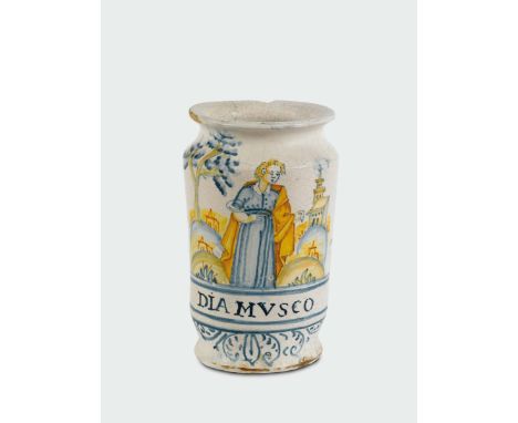Albarello Castelli, fine del XVI secolo, Maiolica a gran fuoco in policromia, altezza cm 18,5 circa Sbeccature visibili Corpo
