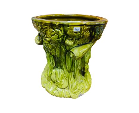 LARGE ANTIQUE WOODLAND MAJOLICA PLANTER 