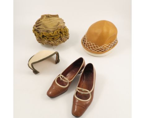 Three pairs of vintage ladies' shoes, to include two pairs of J B Martin, a Kurt Geiger shoe box containing a green pair of s