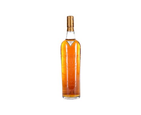 MACALLAN 22 SPECIAL AIR SERVICE REGIMENT 10 YEARS OLD Single Malt Scotch Whisky 700ml, 40% volume.