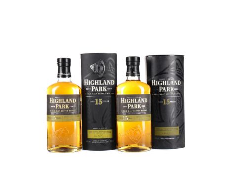 HIGHLAND PARK AGED 15 YEARS (2) Single Malt Scotch Whisky 70cl, 40% volume, in tube. Two bottles.