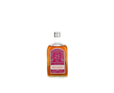 MACALLAN 25 YEARS OLD QUEENS SILVER JUBILEE Single Malt Scotch Whisky Bottled in 1977 by Gordon &amp; MacPhail to commemorate