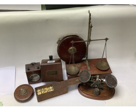 2 sets of wooden and brass scales, a set of Ebony and Bone dominoes, 2 vintage tape measures, a tea caddy made form the wood 